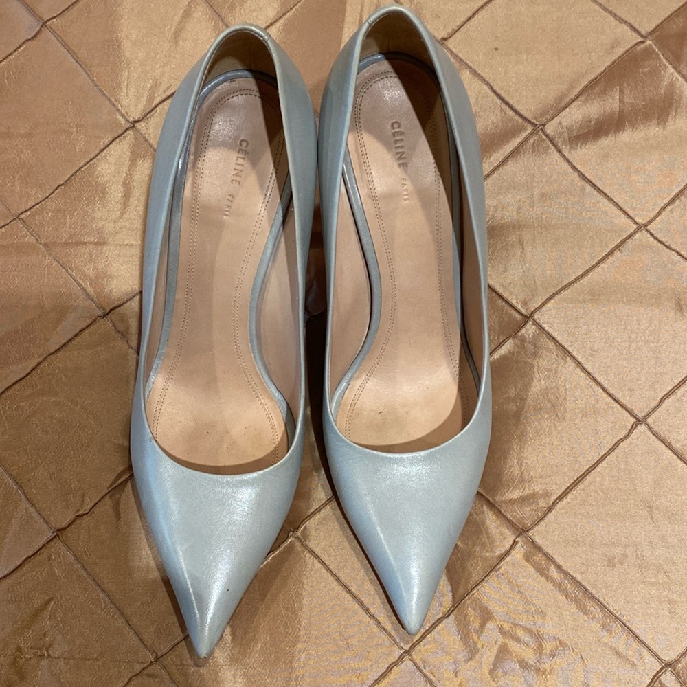 CELINE fabulous stilettos light gray shoes, very elegant, size 37.5